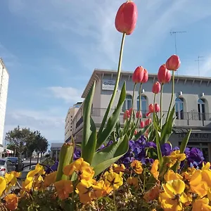 hotellátogatás