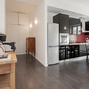 hotellátogatás